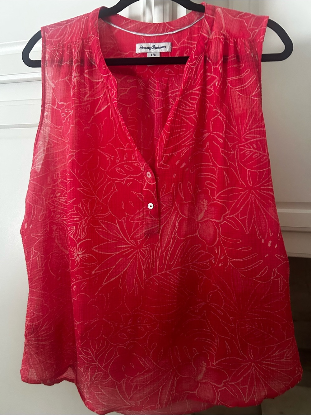 Tommy Bahama Red Floral Print Sleeveless Henley Camisole